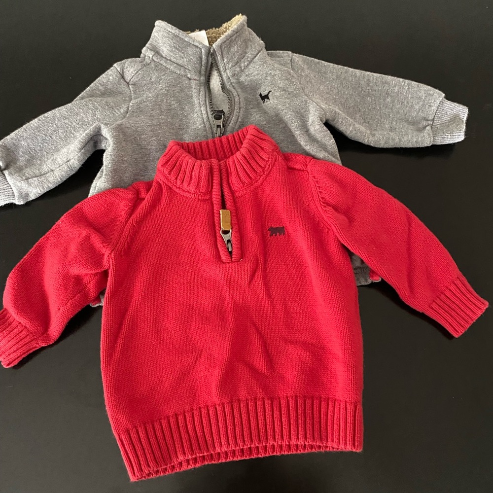 Carters Baby Boy Sweater Size 6 M 2pk